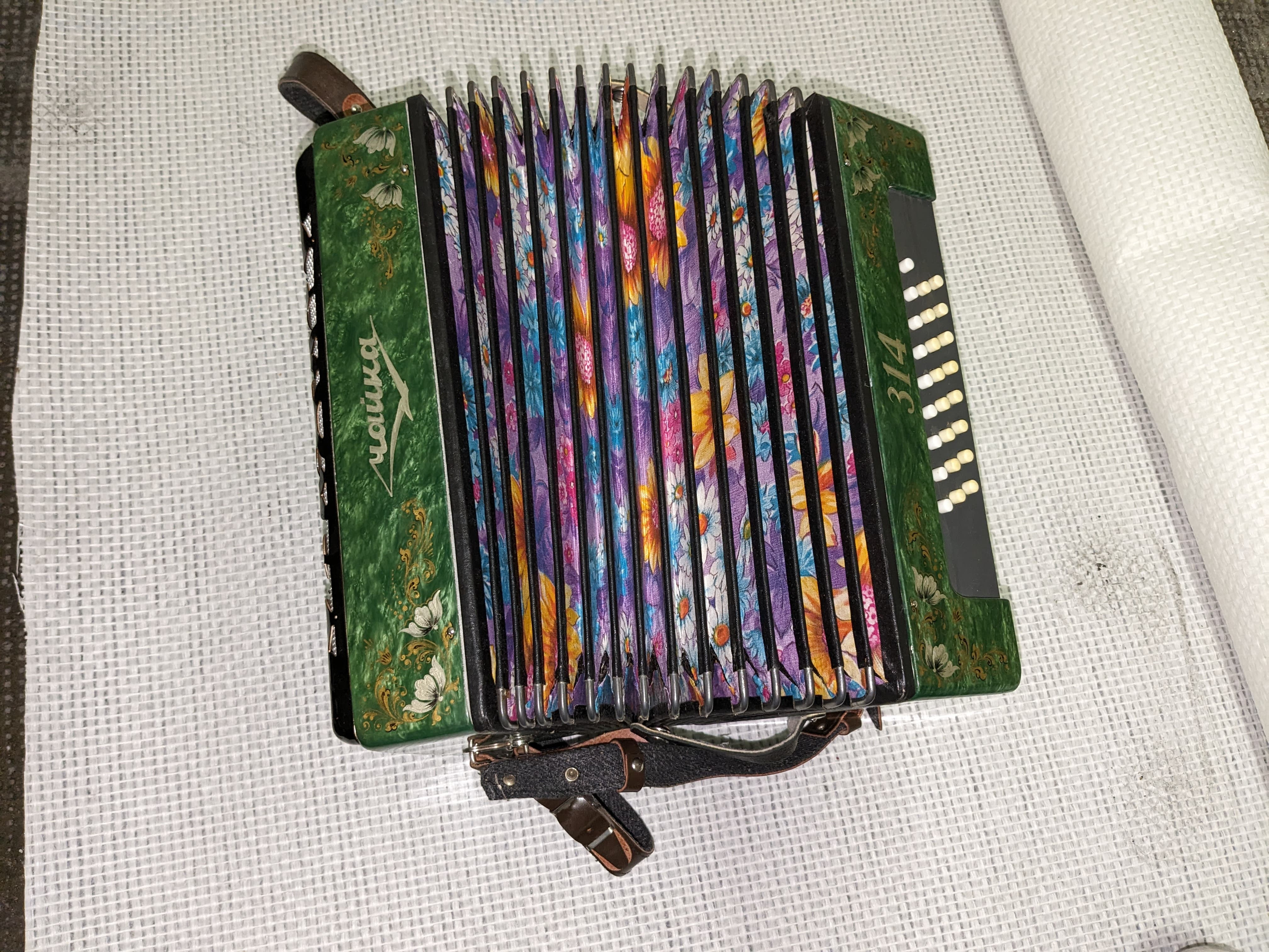 Accordeon en trés bonne etat a vendre - Photo 1