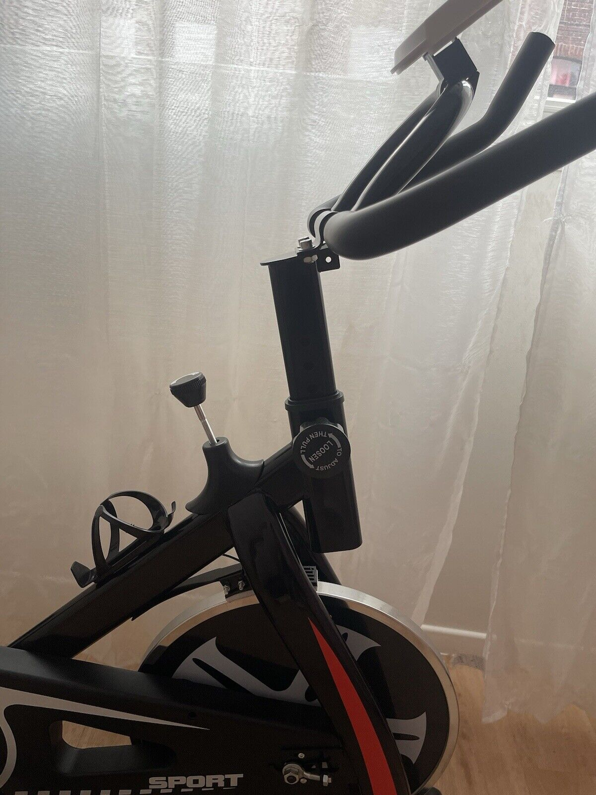 Vélo d'appartement -NOIR/ROUGE - Miniature 4