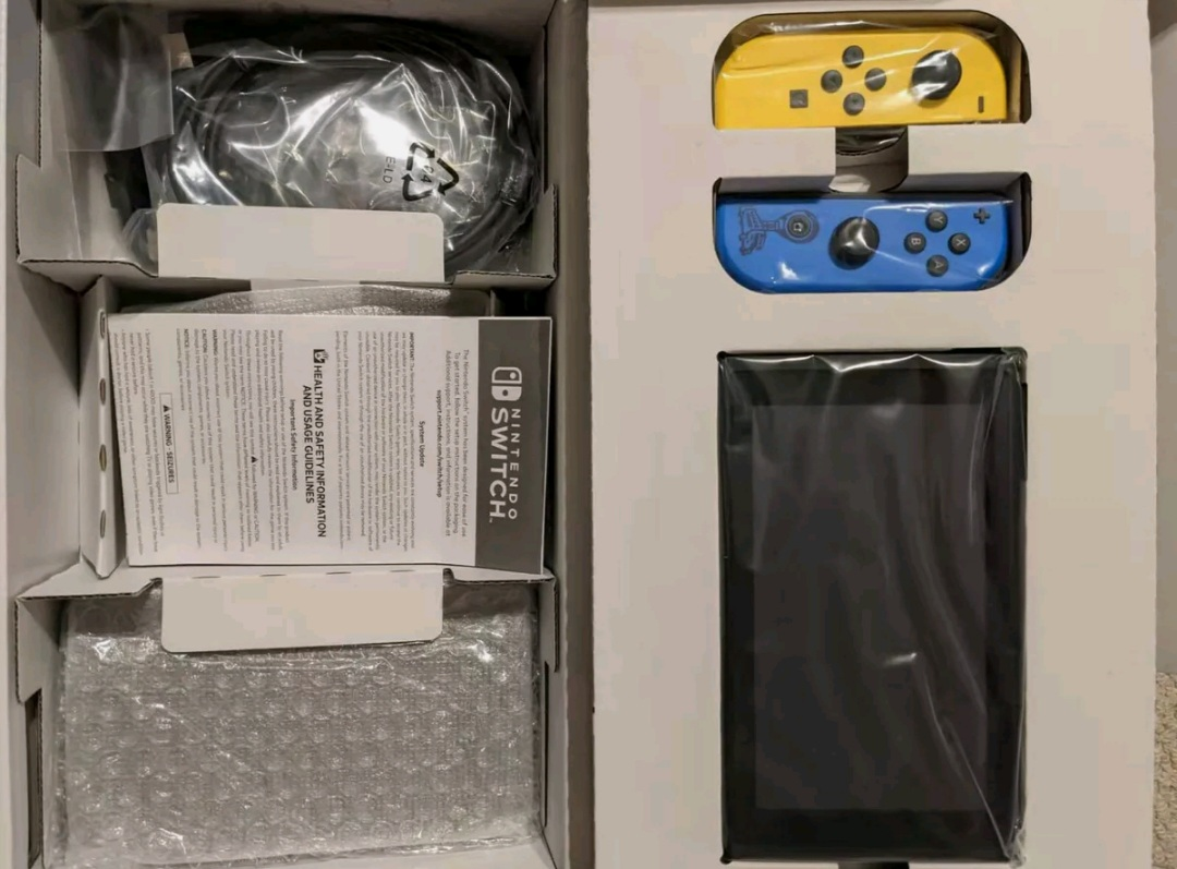 Nintendo Switch - Miniature 2