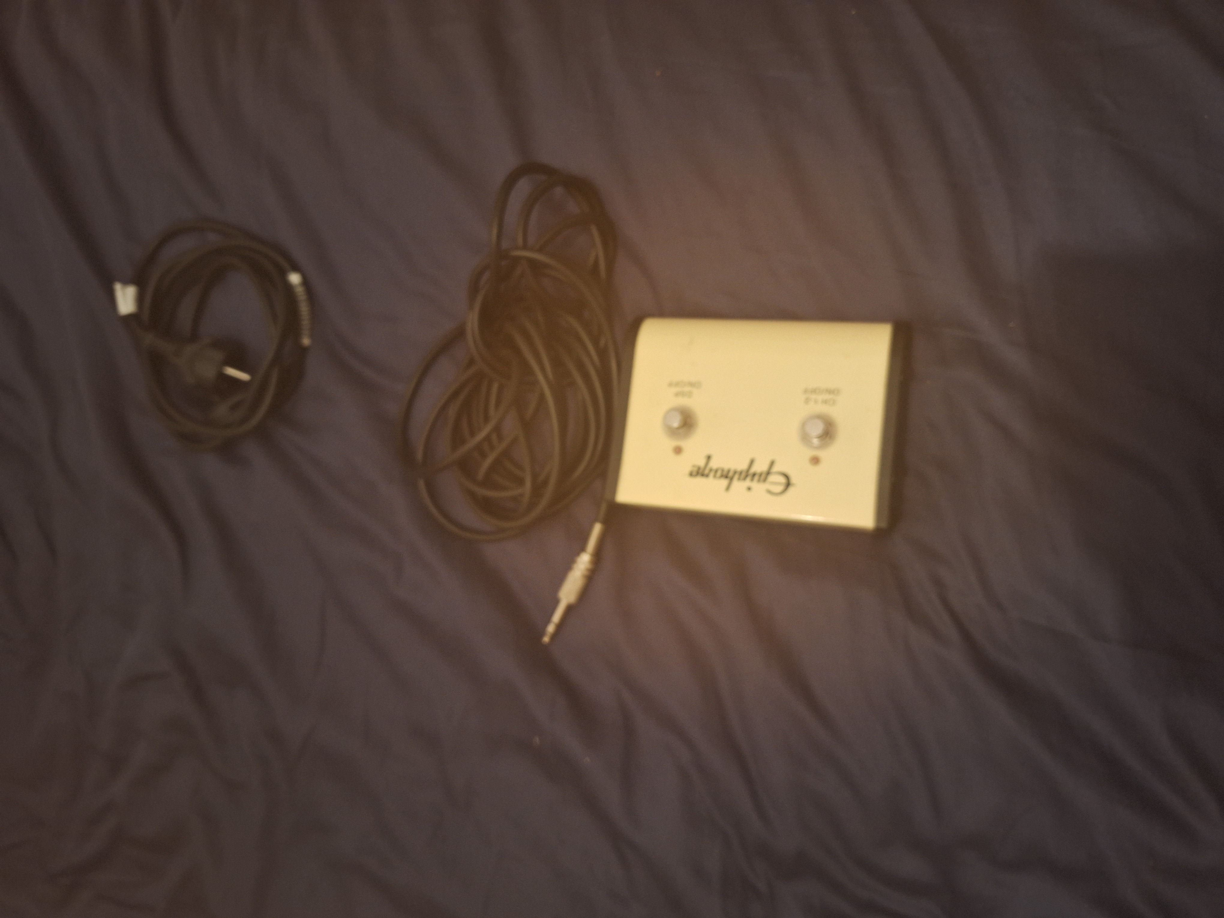 Guitare electrique plus amplificateur - Miniature 3