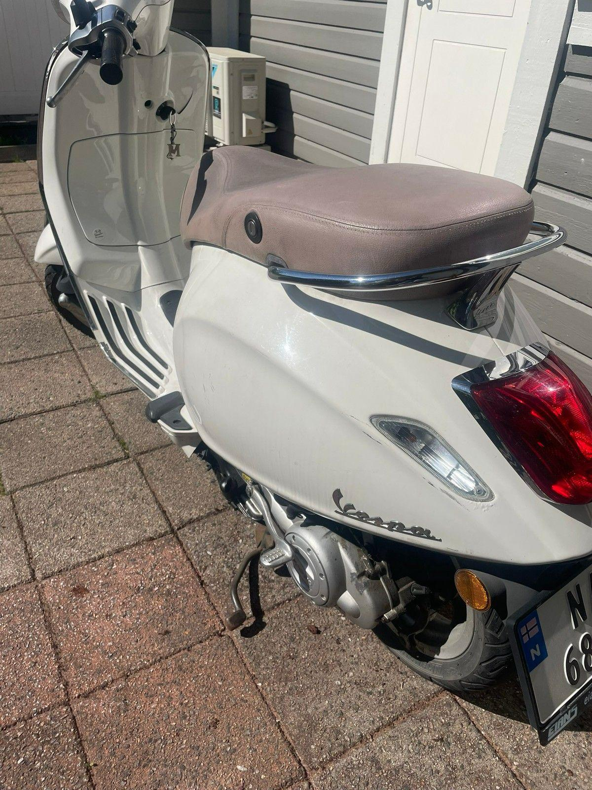 Scooter - Miniature 3