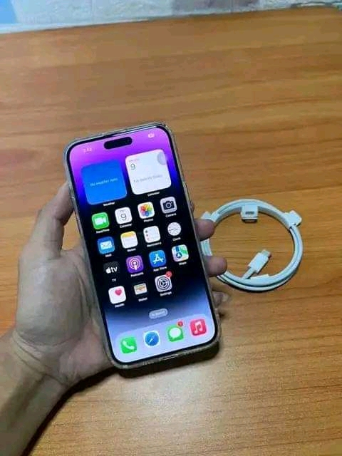 IPHONE 14 pro max a vendre
