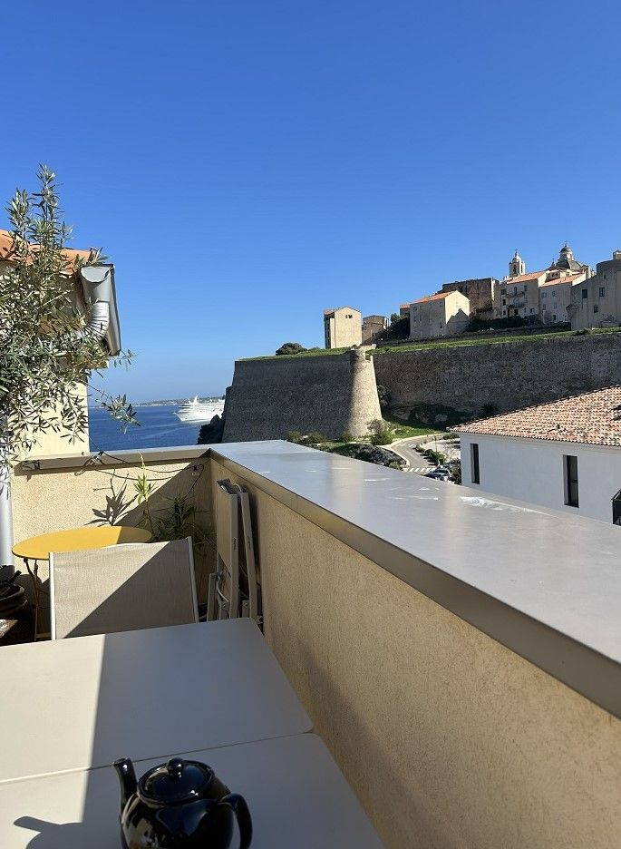 Nouveauté! Magnifique T5 au dernier Etage d'une Résidence Neuve L10 - Miniature 4