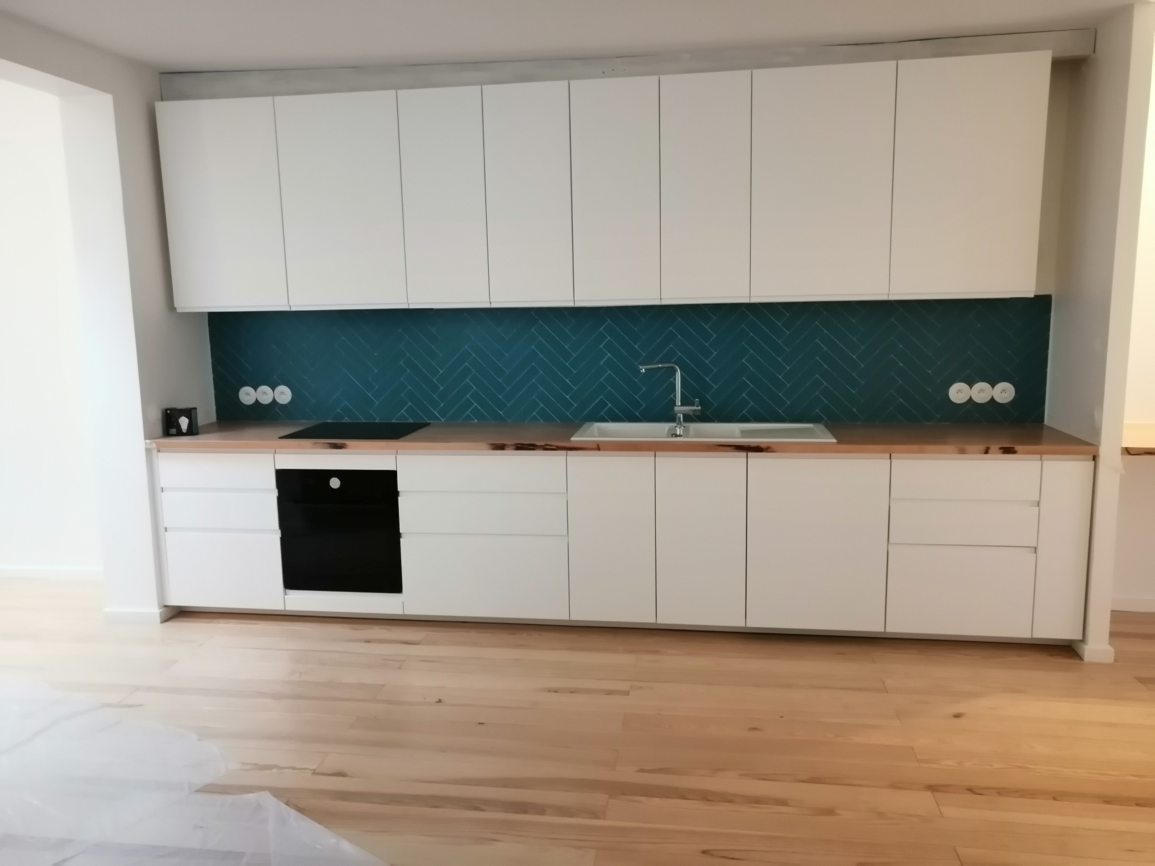 ENDUIT PEINTURE PLACO PARQUET CARRELAGE -- Rénovation appartement - maison - boutique - Miniature 16
