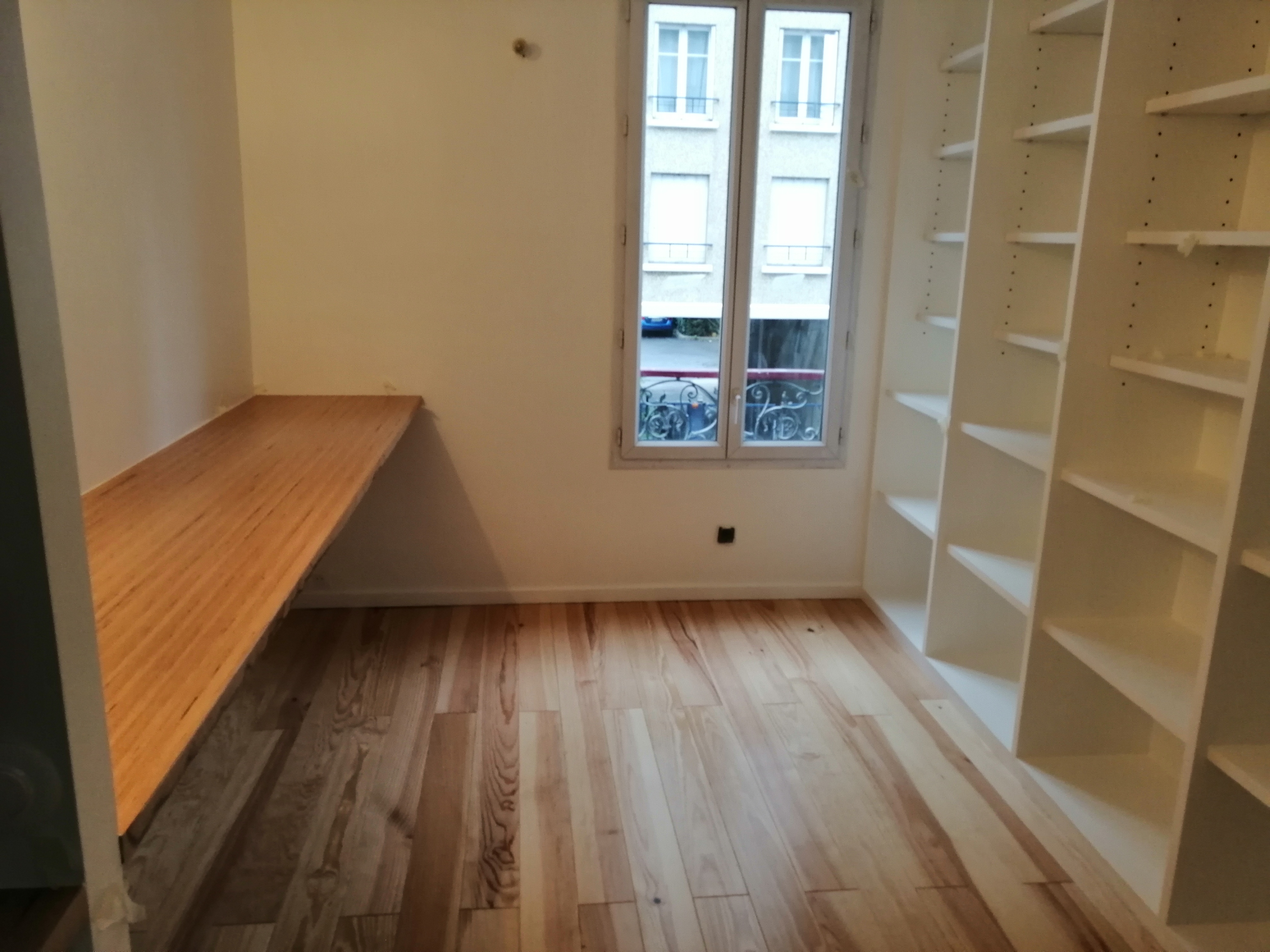 ENDUIT PEINTURE PLACO PARQUET CARRELAGE -- Rénovation appartement - maison - boutique - Miniature 14