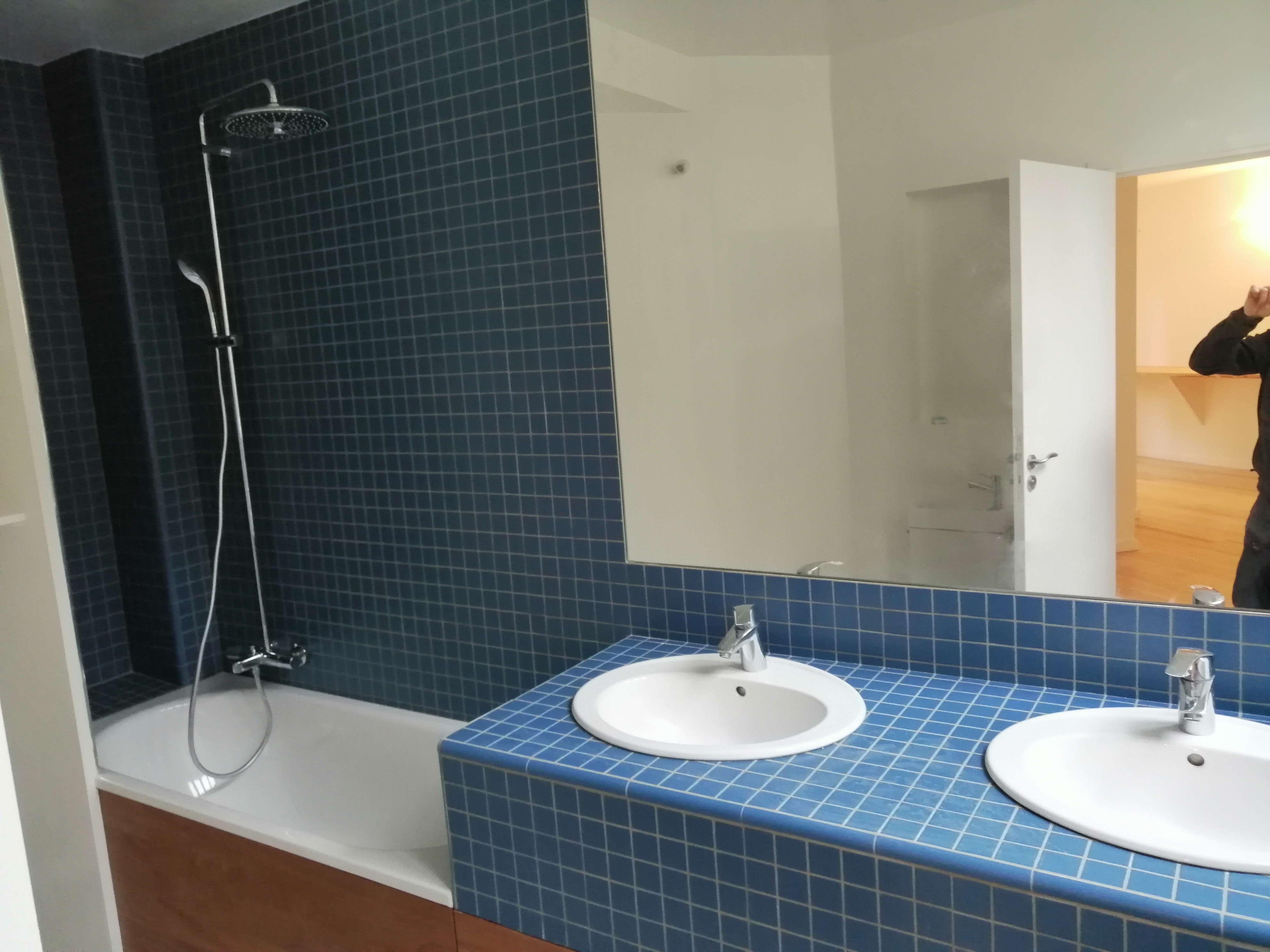 ENDUIT PEINTURE PLACO PARQUET CARRELAGE -- Rénovation appartement - maison - boutique - Photo 1