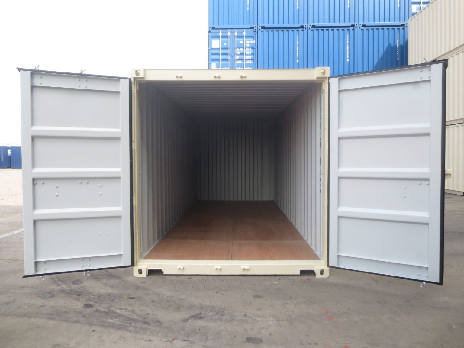 Container maritime disponible - Miniature 2