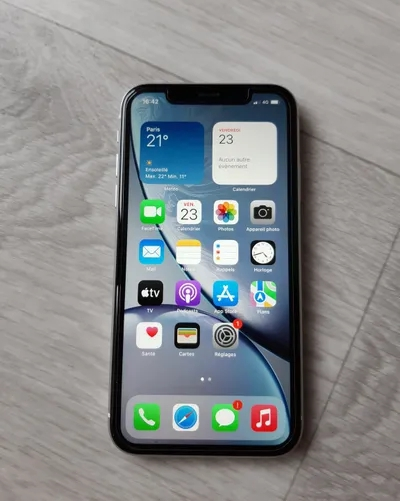 iPhone xr 128 gb