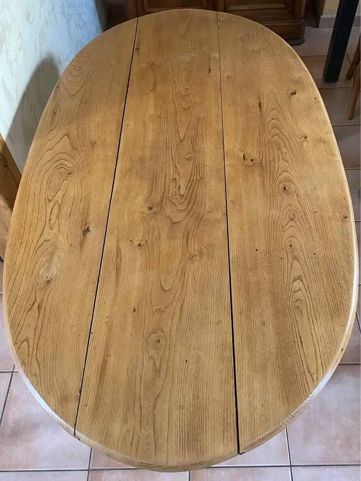 Table ovale