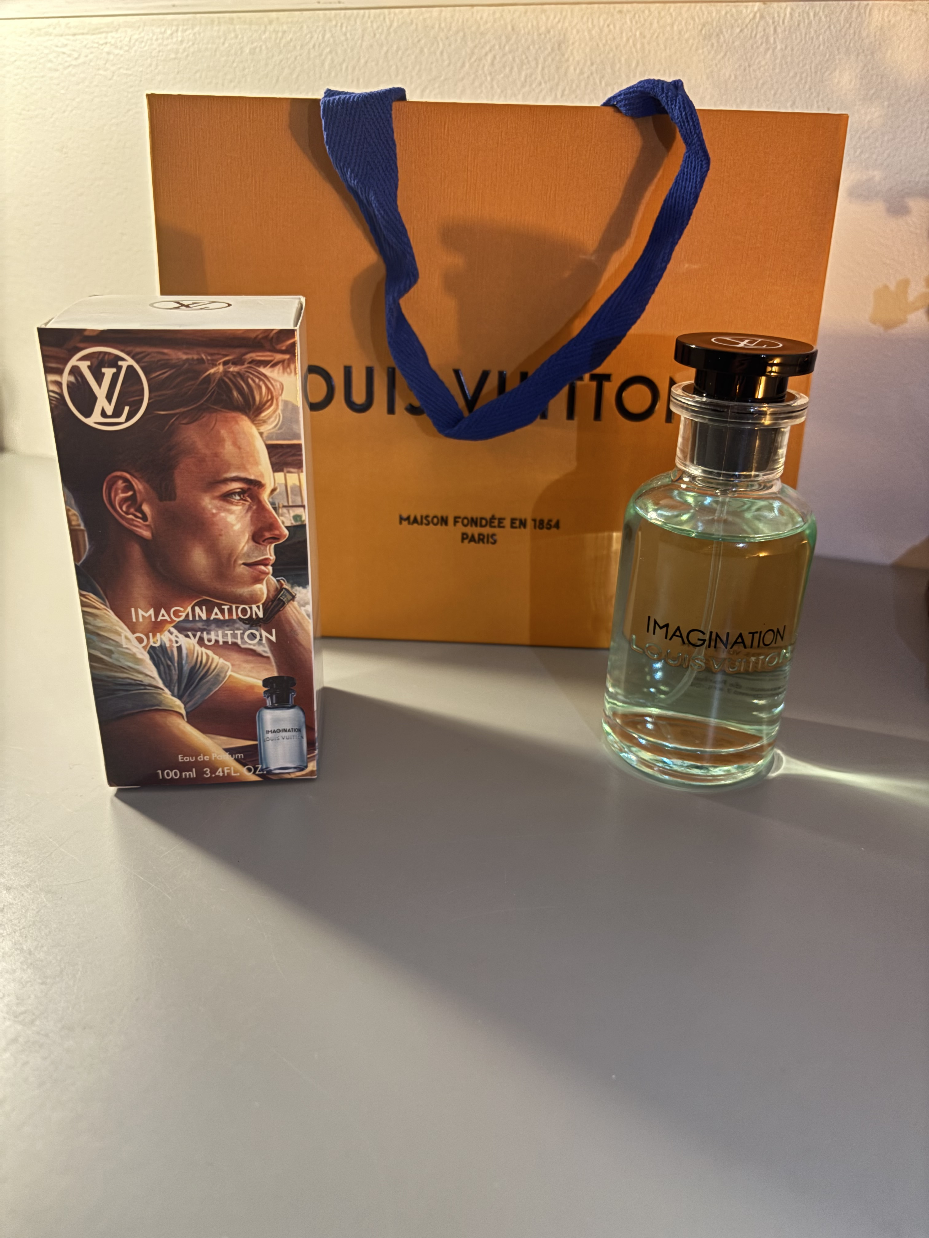 Vends Parfum Louis Vuitton Imagination - Miniature 2