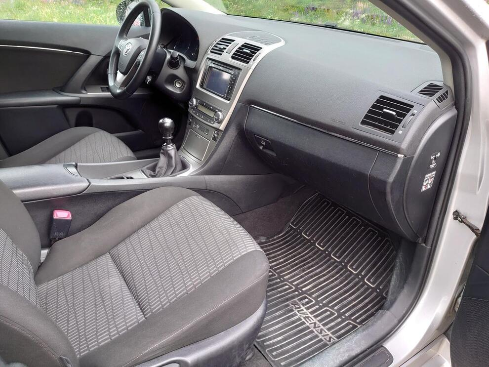 Je vends ma voiture toyata avensis Réf. A1317382