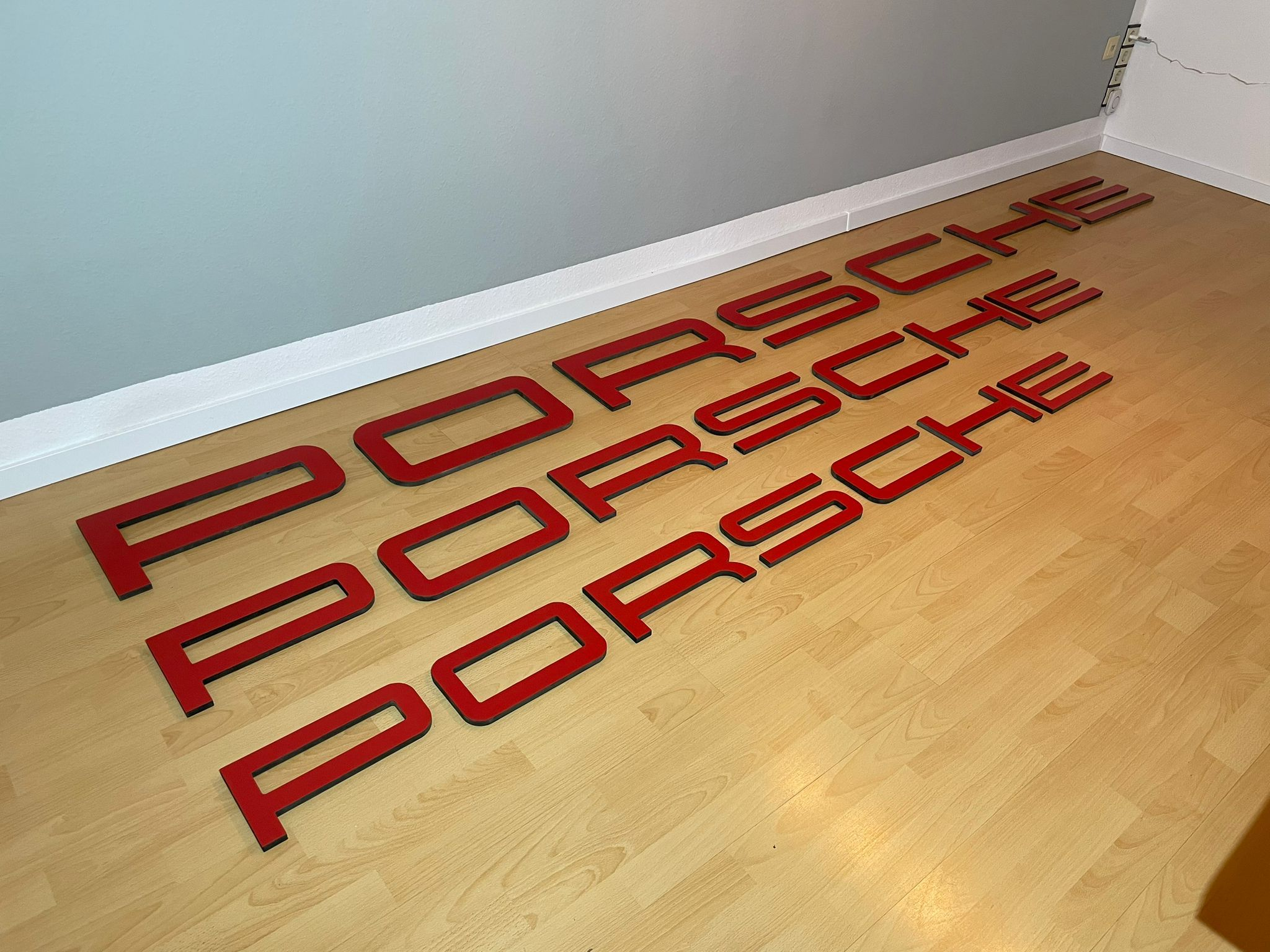 Porsche Logo Schriftzug Emblem Wanddeko XXL - Miniature 4
