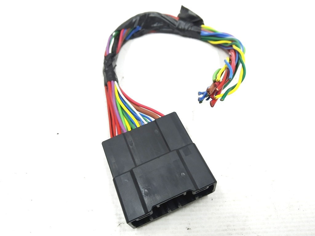Connecteur de câblage principal avant x915M/18 broches Tesla modèle X  6098-5634