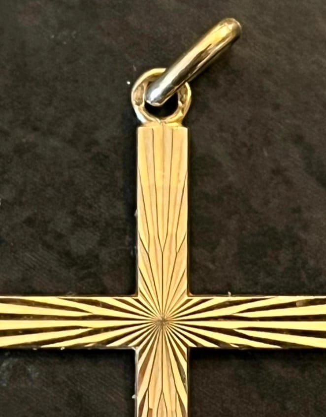 Croix en or jaune 18 carats