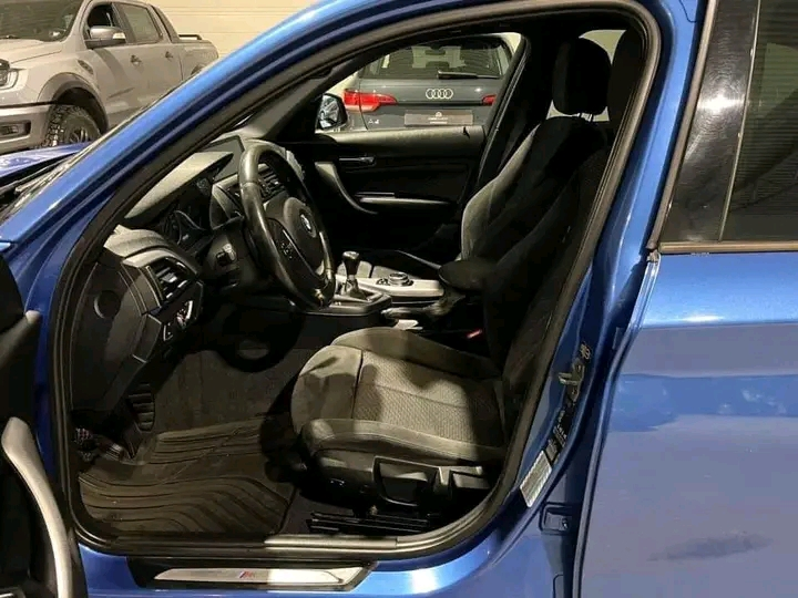 Je mets en vente mon BMW série 1 tout marche bien et ça roule bien