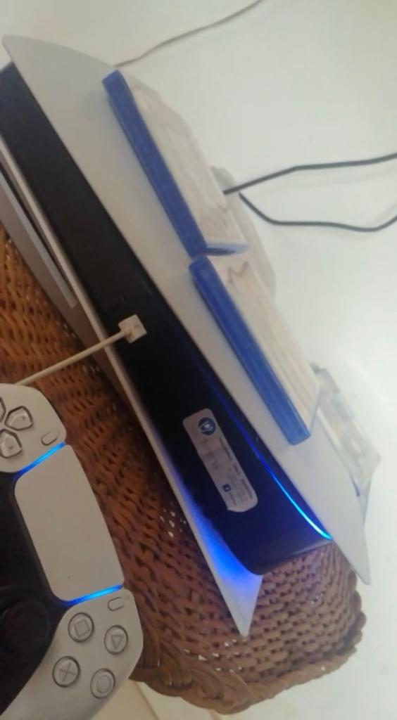 Play Station 5 - Miniature 4