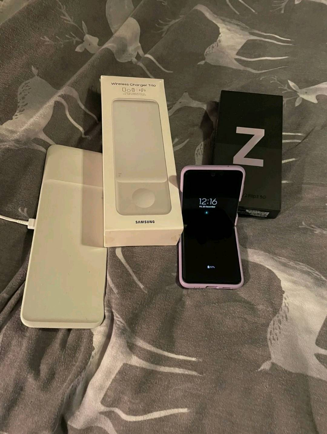 Samsung Galaxy flip z - Miniature 4