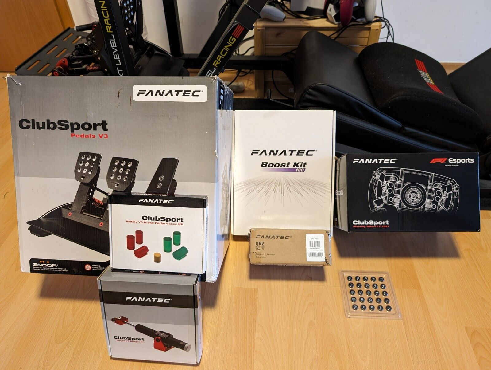 Fanatec Set /Bundle - GT DD Pro (8Nm) - F1 Wheel Limited Edition - Pédales V3