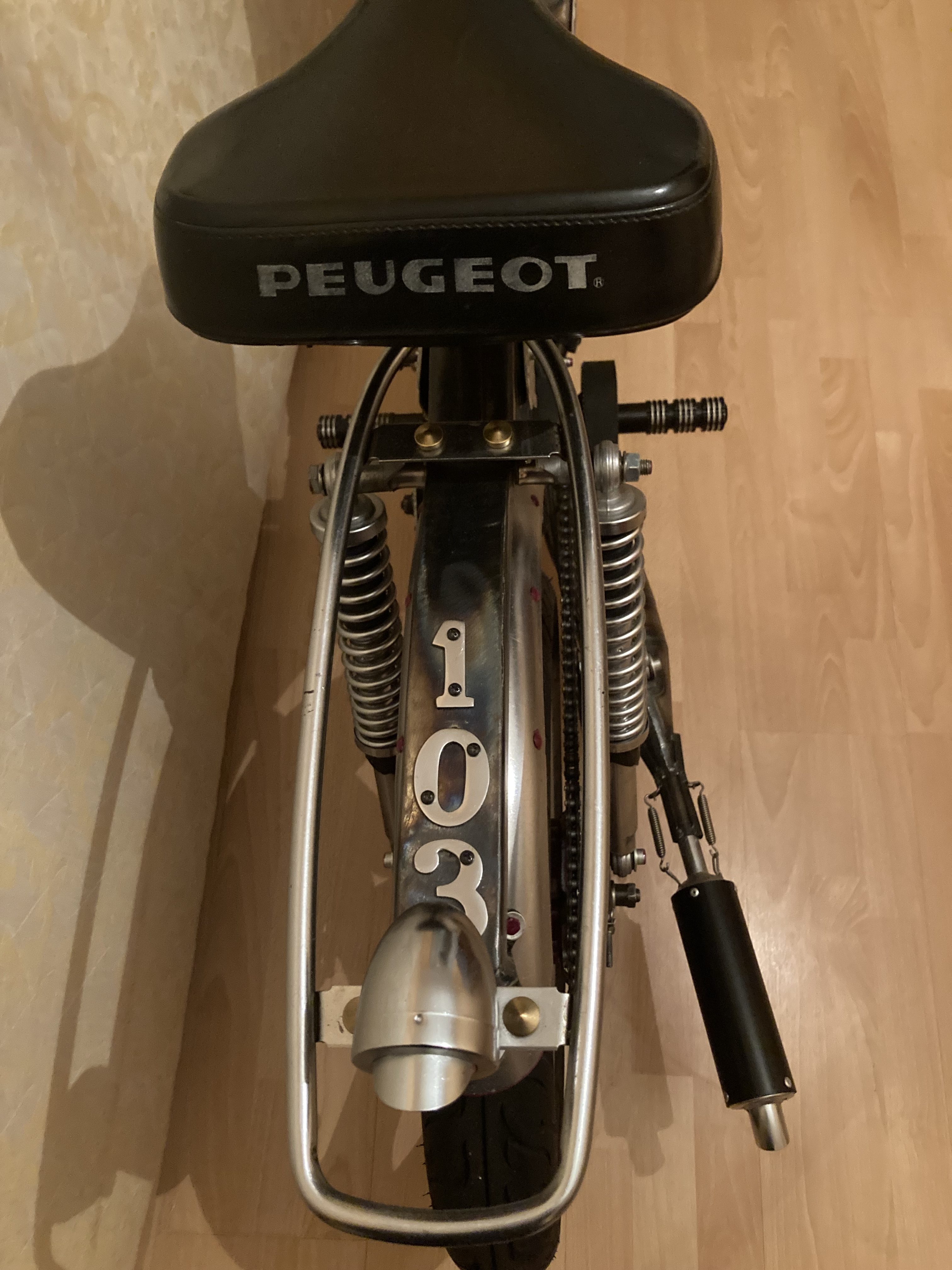 103 SP - Miniature 2