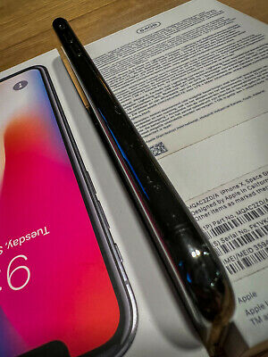 Apple iPhone X - 64 Go - Gris Sidéral (Désimlocké). - Miniature 2