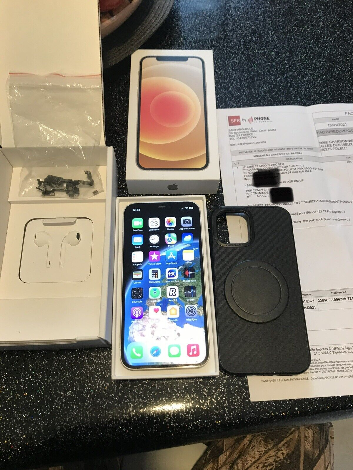iPhone 12