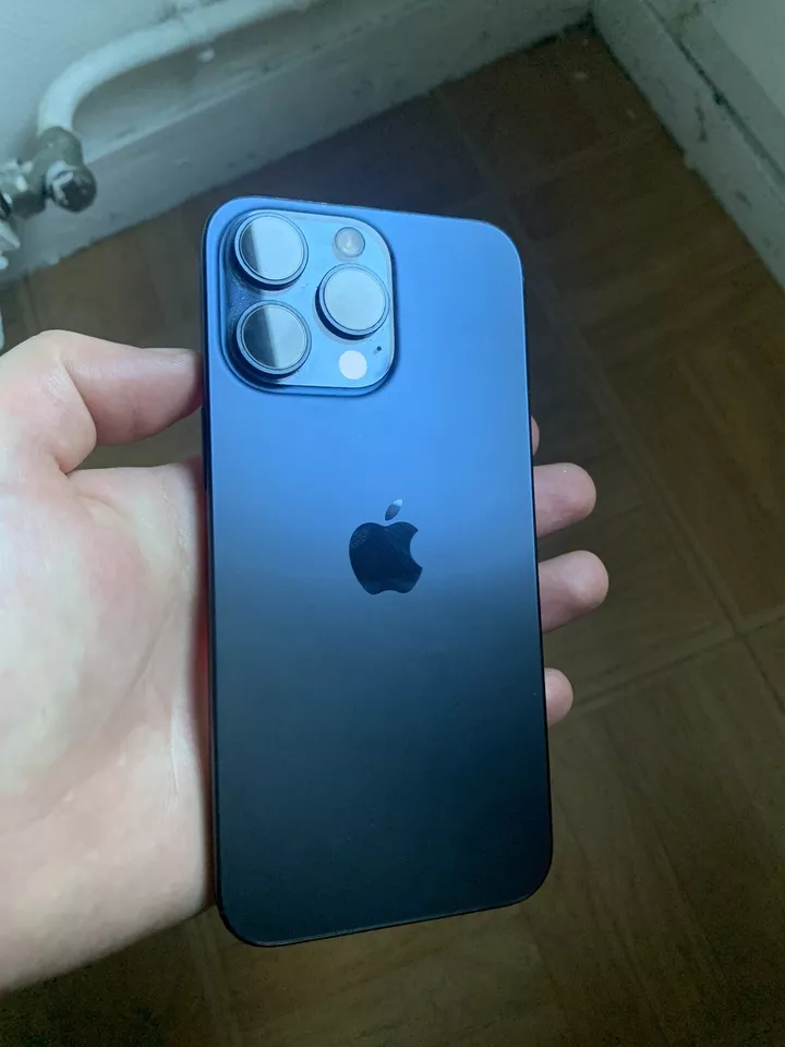 Je vends mon iPhone 15 Pro Max !