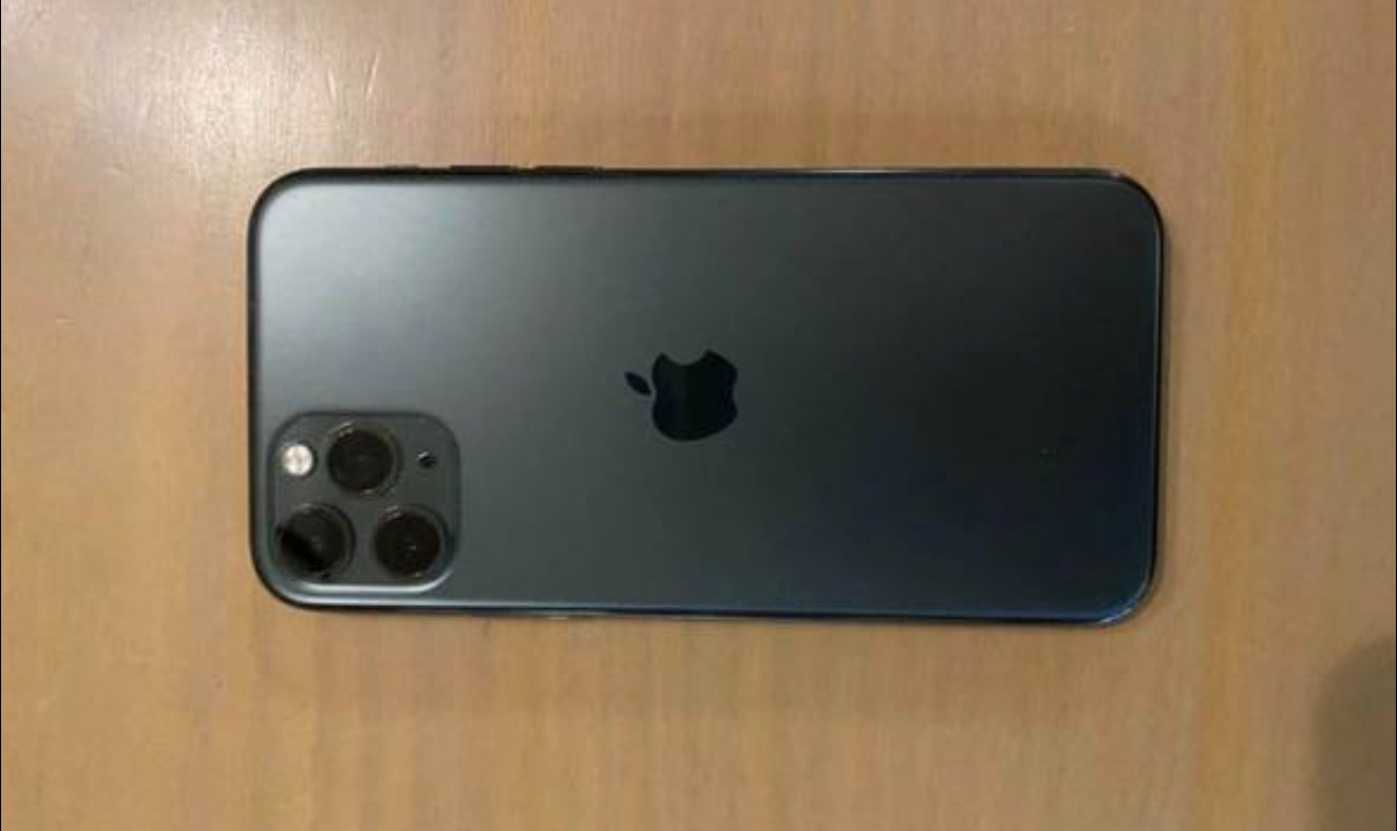 IPhone 11 pro à vendre dans les alentours de Lille