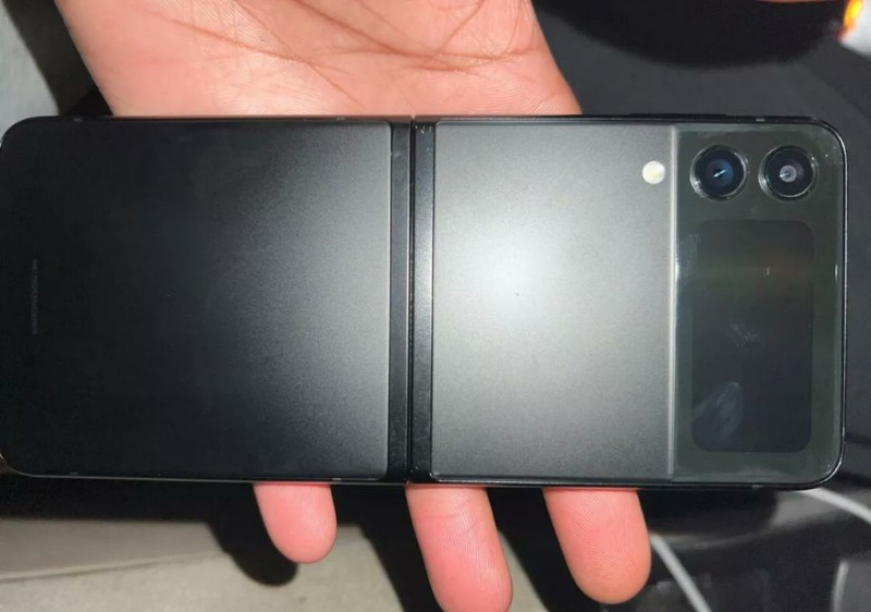 Samsung Galaxy Z flip3 - Miniature 3