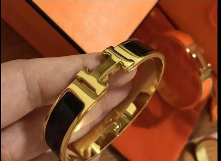 Bracelets En quantité