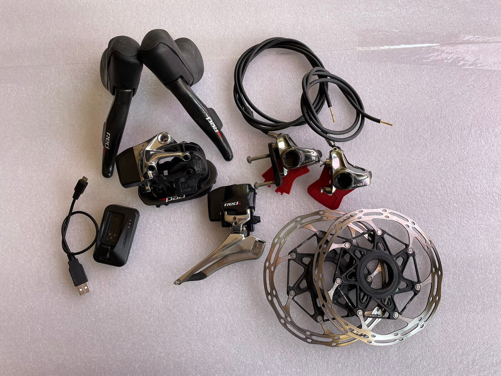 Ensemble SRAM RED ETAP ROAD MINI GROUP. Jante