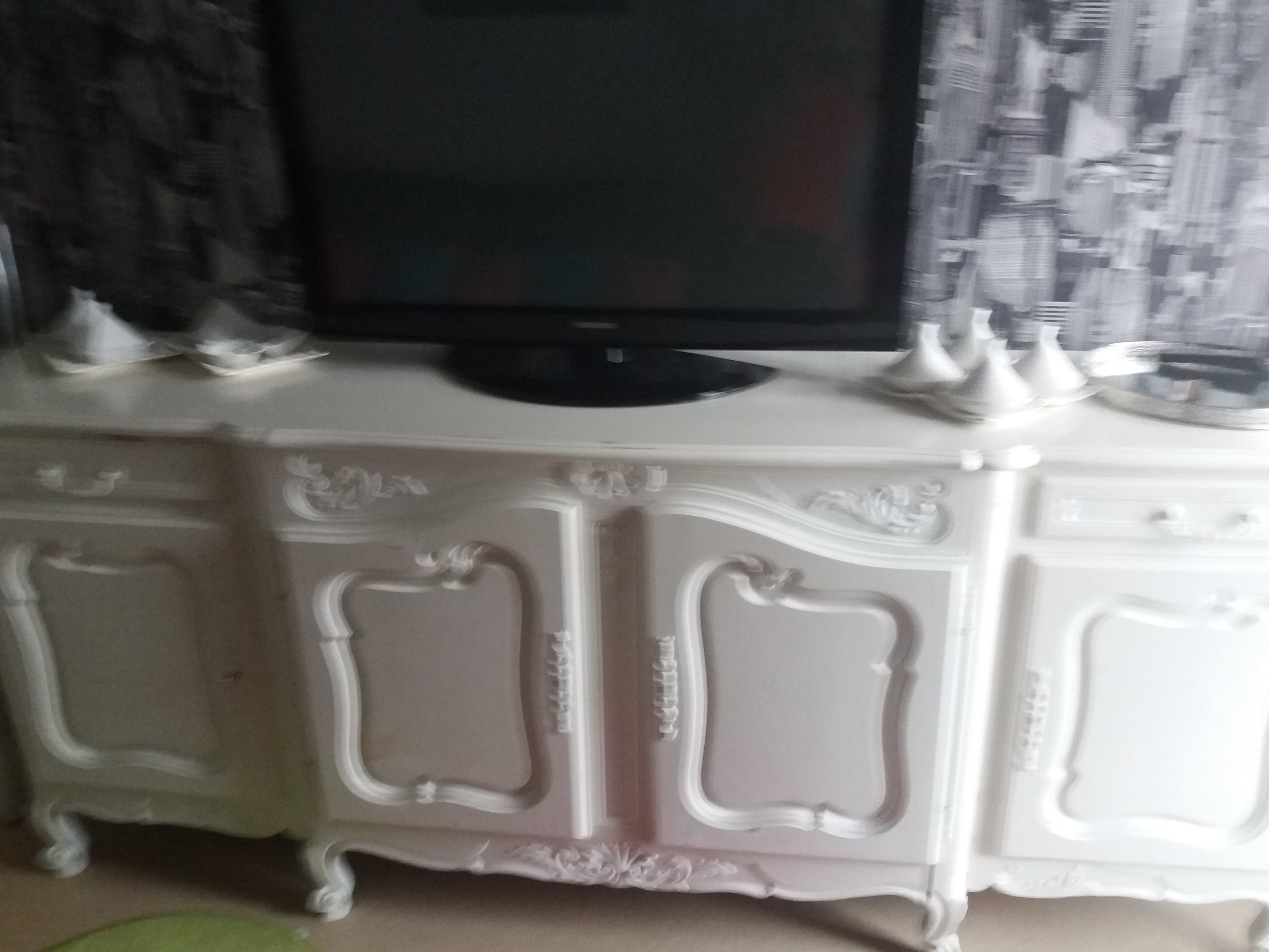 A vendre buffet salle a manger