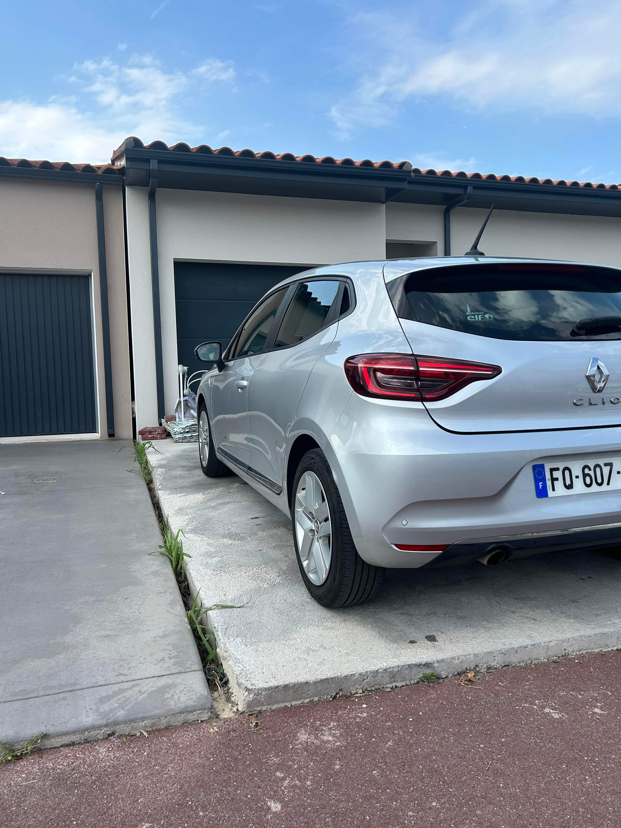 Renault Clio V 2020 - Miniature 3