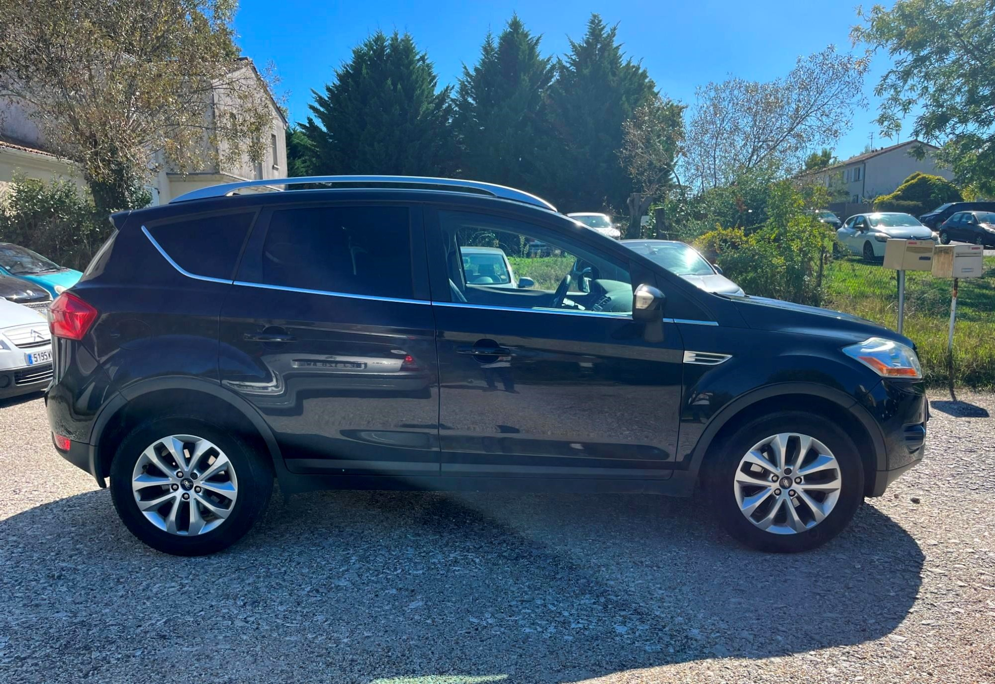 Ford-kuga-titanium-boite-auto-4x4-2012-165664km - Miniature 2