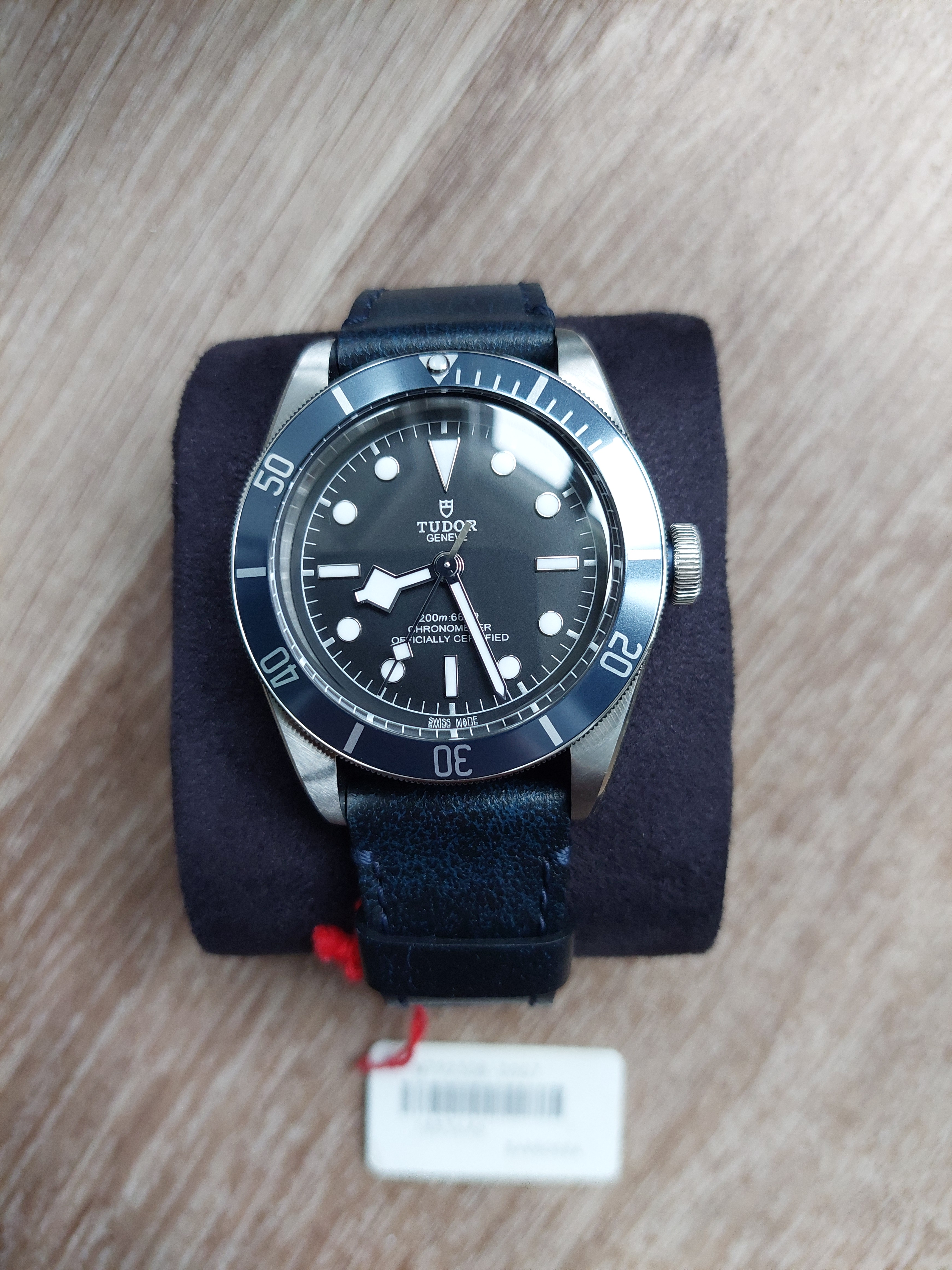 Montre Tudor Black BAY M79230B - État neuf - Miniature 5