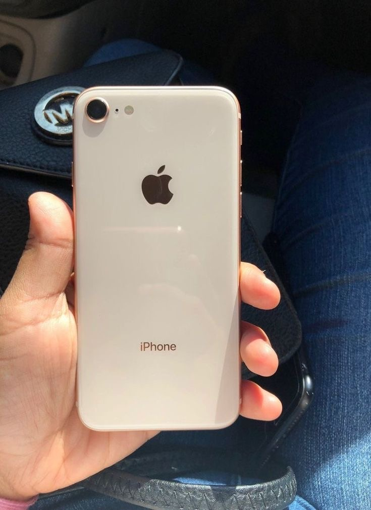 IPHONE 8 BLANC AVEC FACTURE