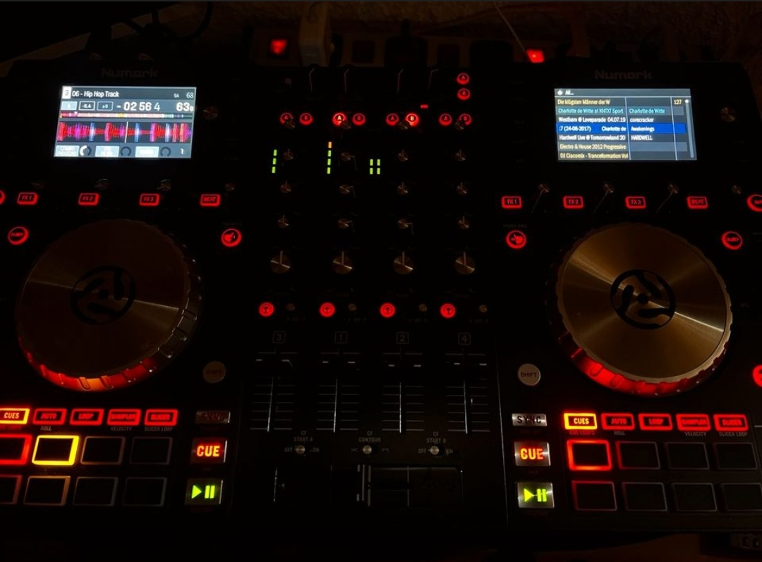Dj contrôleur à vendre