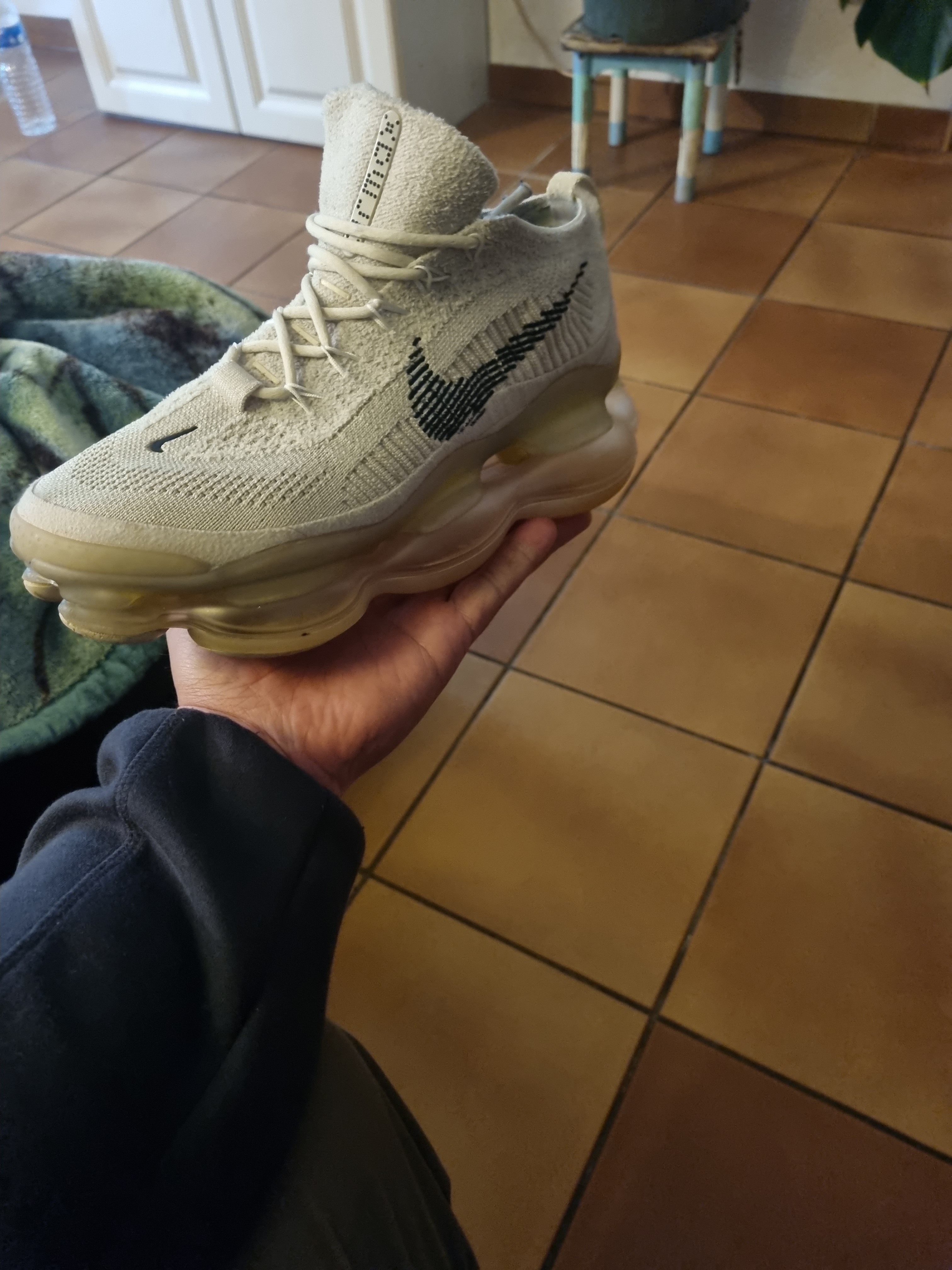 Baskets Nike Scorpion taille 44 en parfait état - Miniature 2