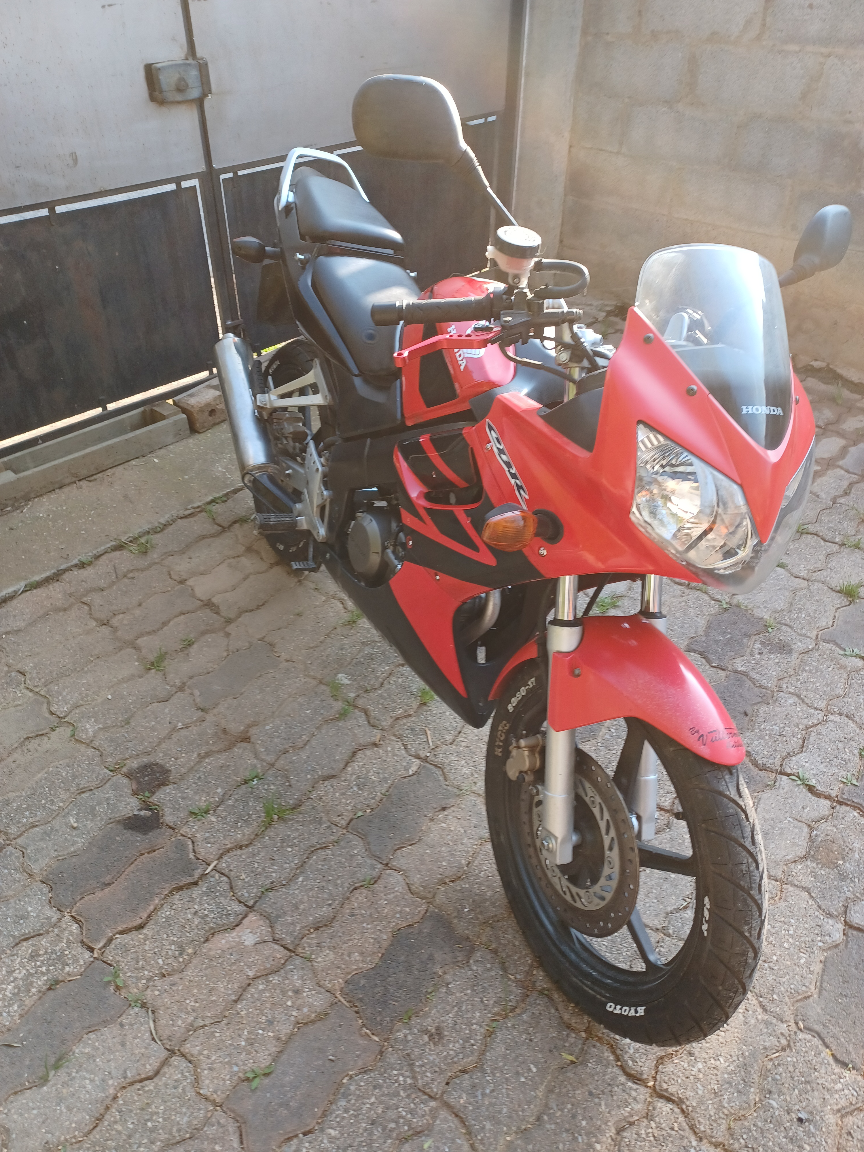 Honda CBR 125 à vendre