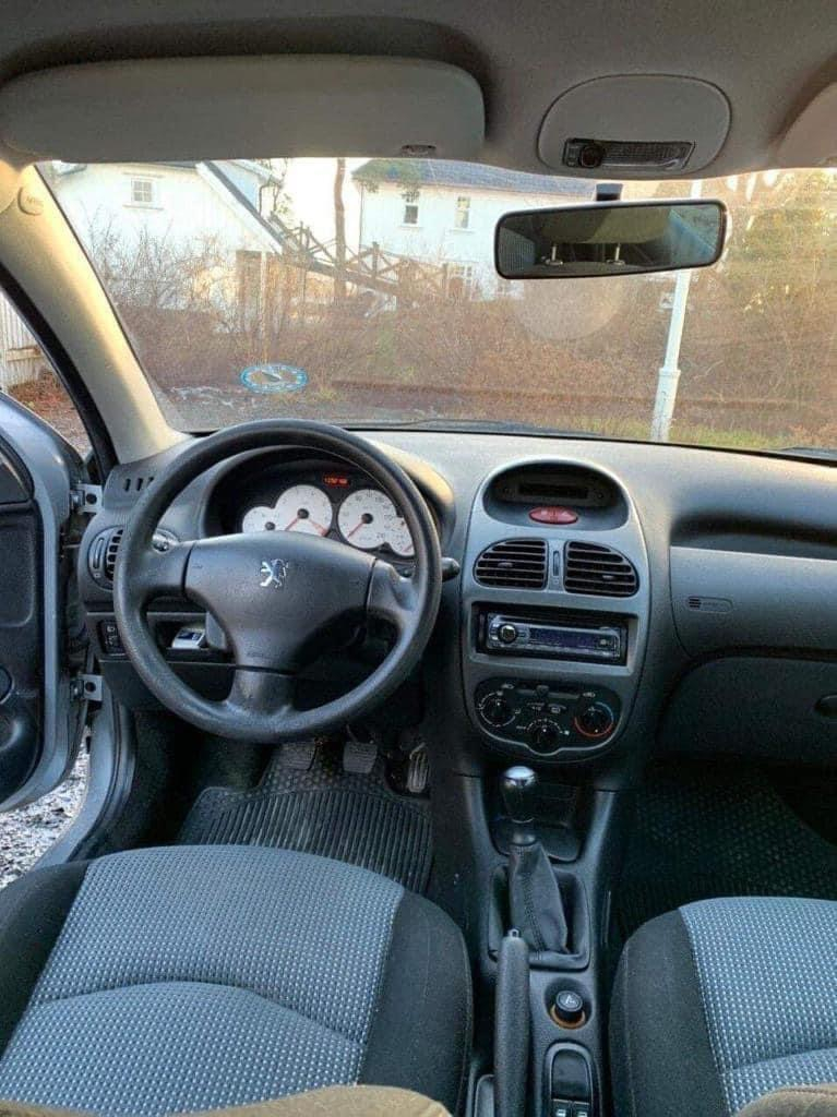 Impeccable Peugeot 206