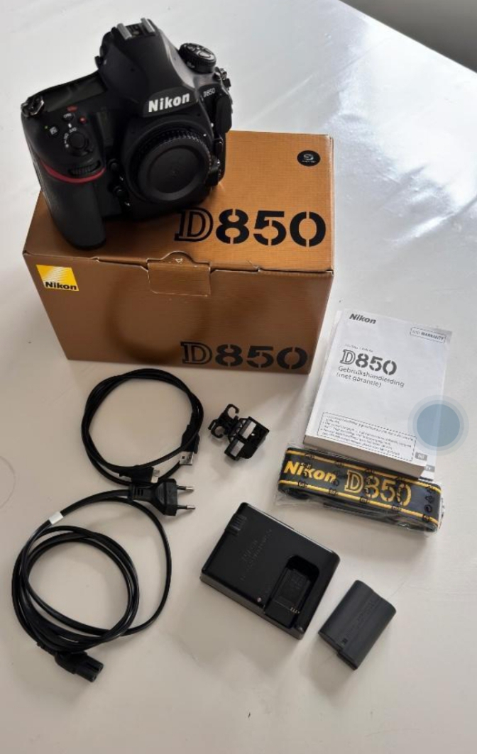 Nikon D850 avec accessoires