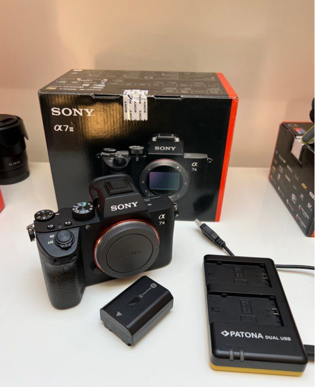 Appareil photo Sony Alpha 7 III - Miniature 3