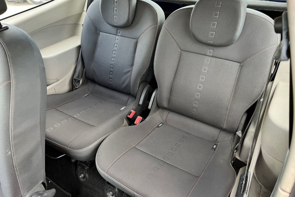 RENAULT TWINGO II 1.2 16v 75 Dynamique