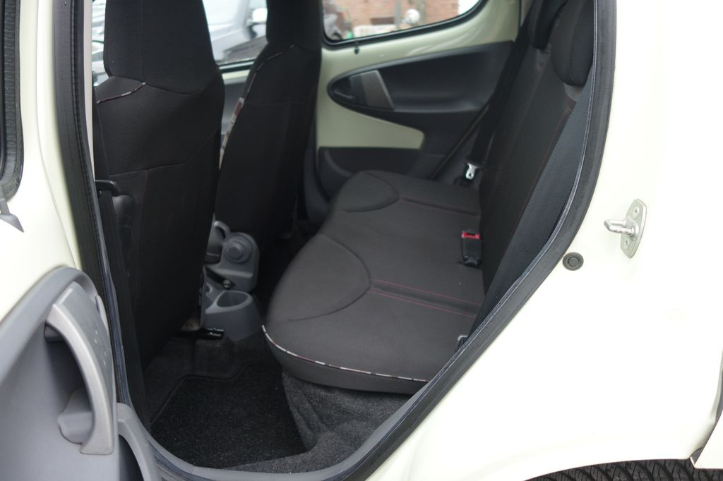 Citroën C1 très bien entretenu