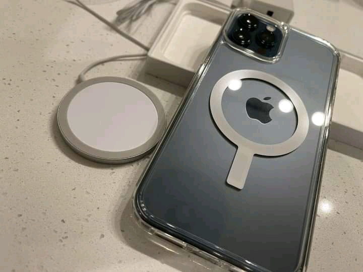 iPhone 12 pro max. - Miniature 2
