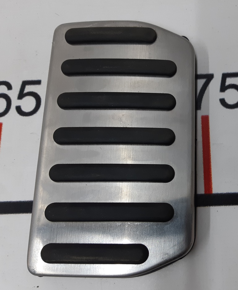 Patin de pédale de frein OPTION Tesla modèle X S REST 1050662-01-A
