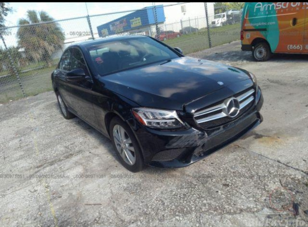 Mercedes benz C300 2019