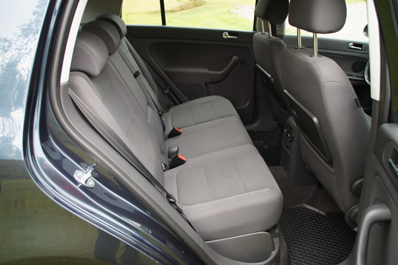 Volkswagen golf plus - Miniature 3