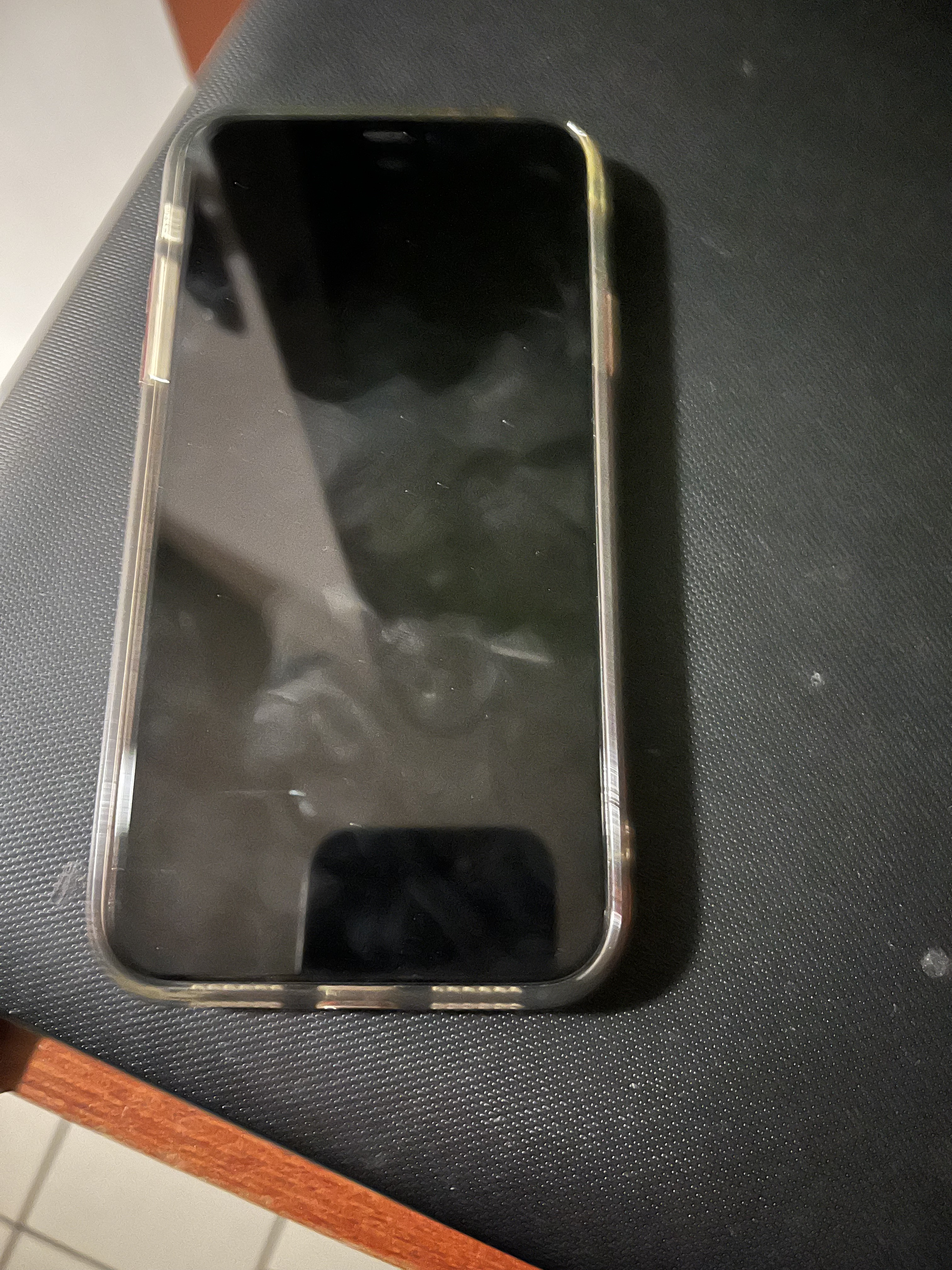 iPhone 11 128Go en Très Bon État