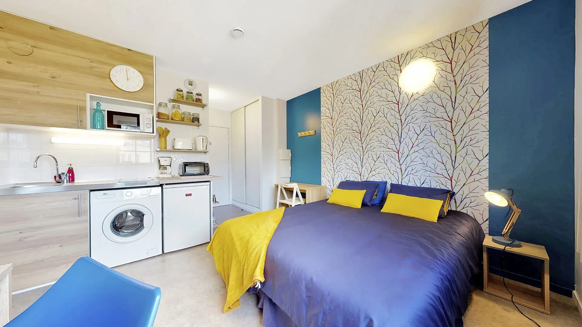 Studio meublé refait à neuf