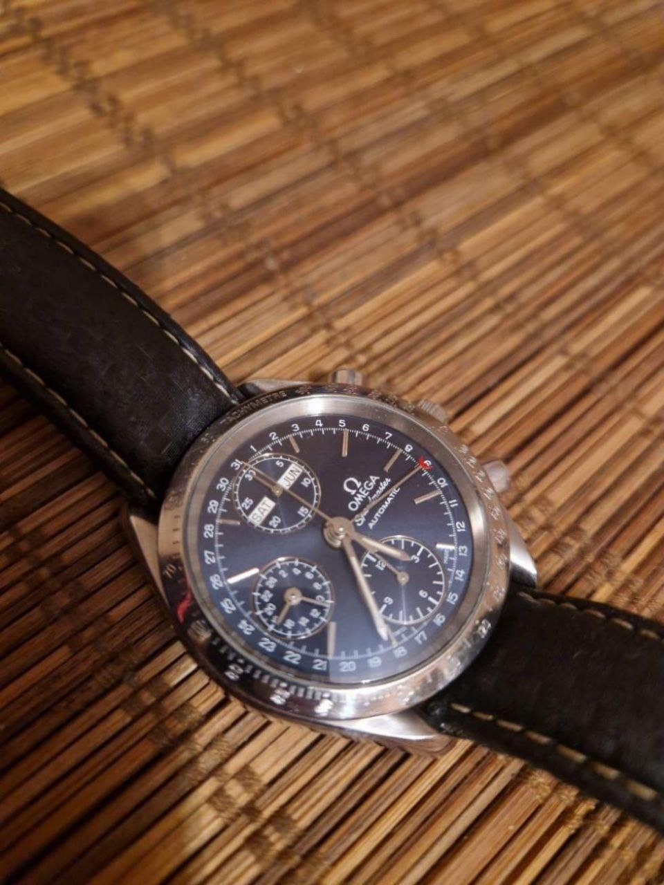 Je vends Omega X Swatch Speedmaster - Miniature 2
